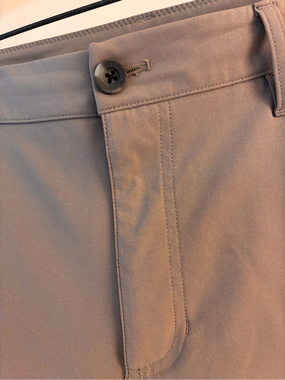 Vuori Men’s Shorts - Picture 4 of 10